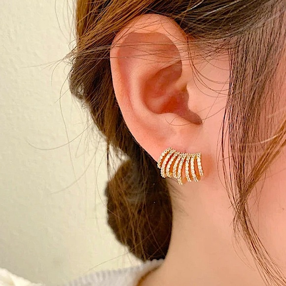 Gold Zircon Ear Claw Earrings, Ear Huggies, Minimalist, Hoops, Studs - Picture 2 of 9